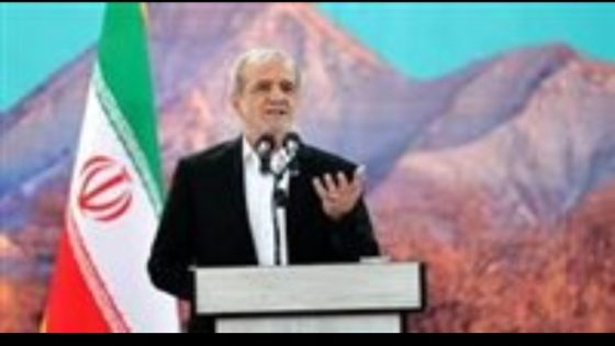 الرئيس الإيراني يهنئ شعبه بالانتصار على إسرائيل