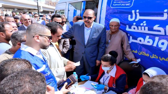 محافظ سوهاج يدشن انطلاق حملة “100 يوم صحة” بجميع مراكز المحافظة