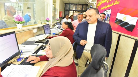 محافظ أسيوط يتفقد المركز التكنولوجي لخدمة المواطنين بمركز ومدينة أبوتيج،