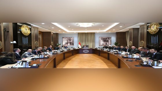 رئيس الوزراء يترأس اجتماع اللجنة العليا للحج