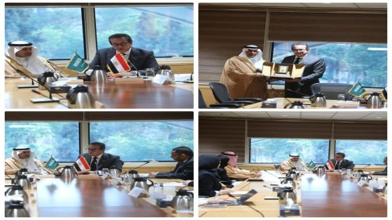 على هامش فعاليات افتتاح الدورة الـ72 للجنة الإقليمية لمنظمة الصحة العالمية لشرق المتوسط… نائب رئيس مجلس الوزراء يبحث مع وزير الصحة السعودي تعزيز التعاون الصحي المشترك وتوطين الصناعات الدوائية