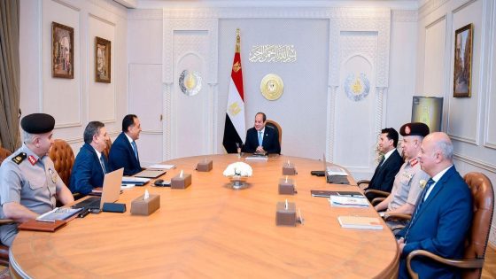 اجتمع السيد الرئيس عبد الفتاح السيسي، اليوم، مع الدكتور مصطفى مدبولي رئيس مجلس الوزراء، والدكتور أشرف صبحي وزير الشباب والرياضة، والفريق أحمد الشاذلي مُستشار رئيس الجمهورية للشئون المالية، واللواء خالد أحمد عبد الله رئيس هيئة الشئون المالية للقوات المسلحة، واللواء وليد محمد عارف رئيس الهيئة الهندسية للقوات المسلحة.